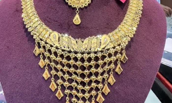 MS NEW BHAGWAN JEWELLERS